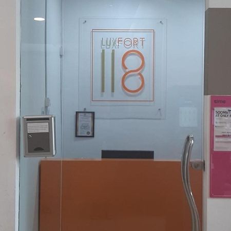 Luxfort 118 Service Suites Tanjung Tokong Ngoại thất bức ảnh