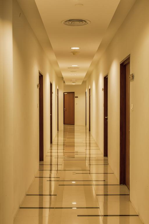 Luxfort 118 Service Suites Tanjung Tokong Ngoại thất bức ảnh